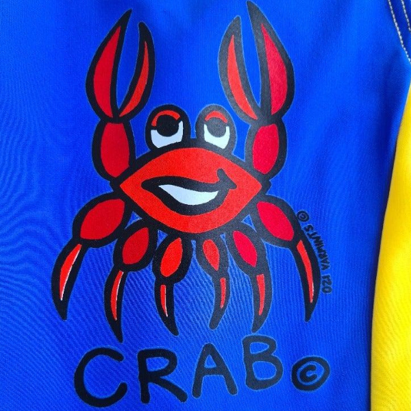 crab design print closer view